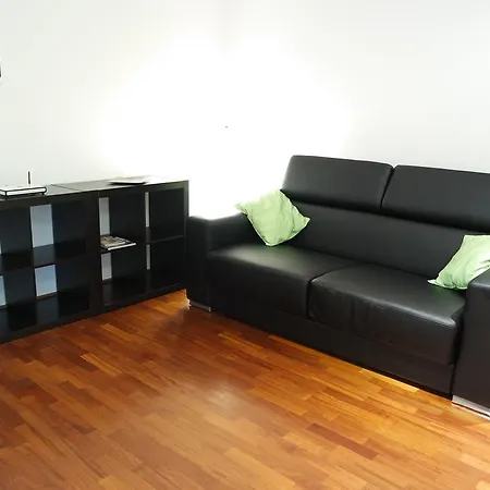 Apartment Temporary Passante Garibaldi-lancetti Milan