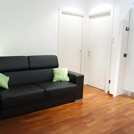 Temporary Passante Garibaldi-lancetti Apartment *